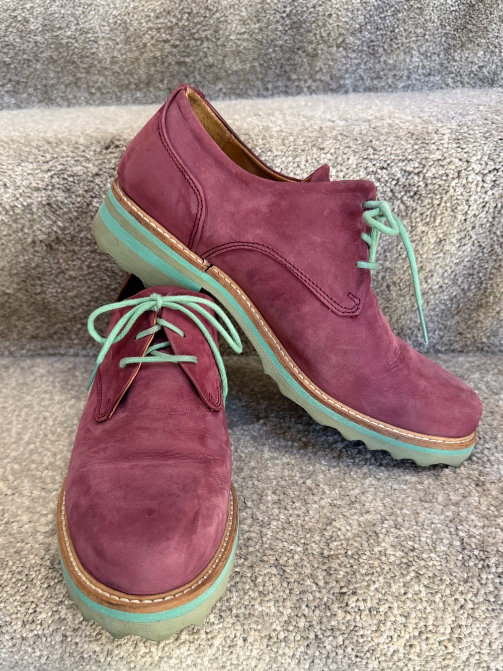 🎉John Fluevog KAYA Oxford Nubuck Lace Up Shoes, Women’s Size 10.5, Burgundy/Mint